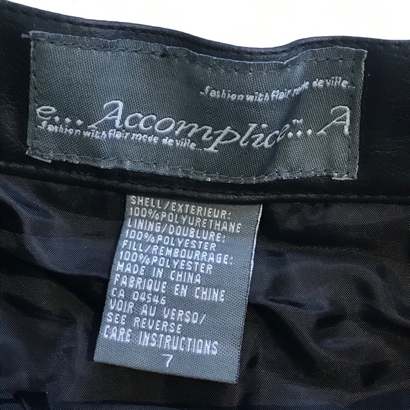 Accomplice Vintage Black Faux Leather Skirt Hot Goth Wednesday Vibe Size 7 - Picture 2 of 6